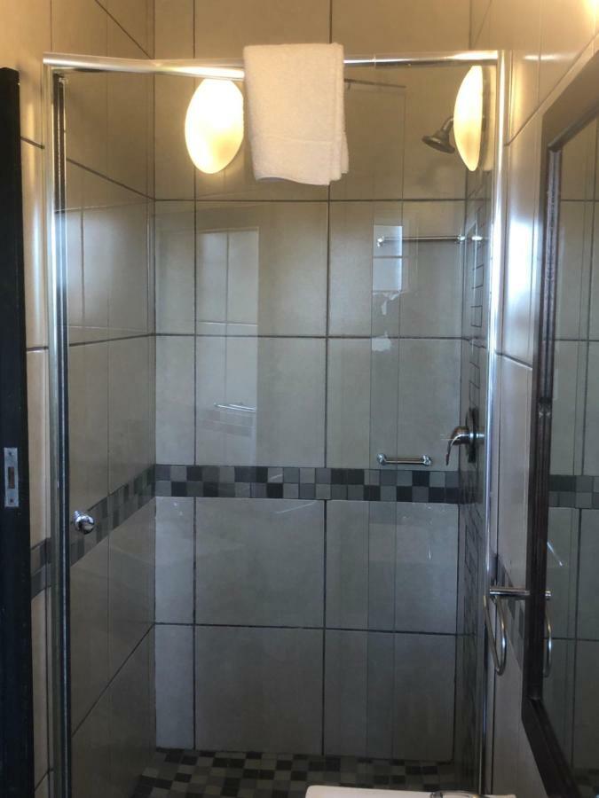 אמנזימטוטי Sunrise Beach Resort מראה חיצוני תמונה
